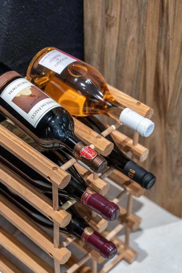 Wineart House, Terracielo Indipendente Nel Centro Di Monopoli Leilighet Eksteriør bilde
